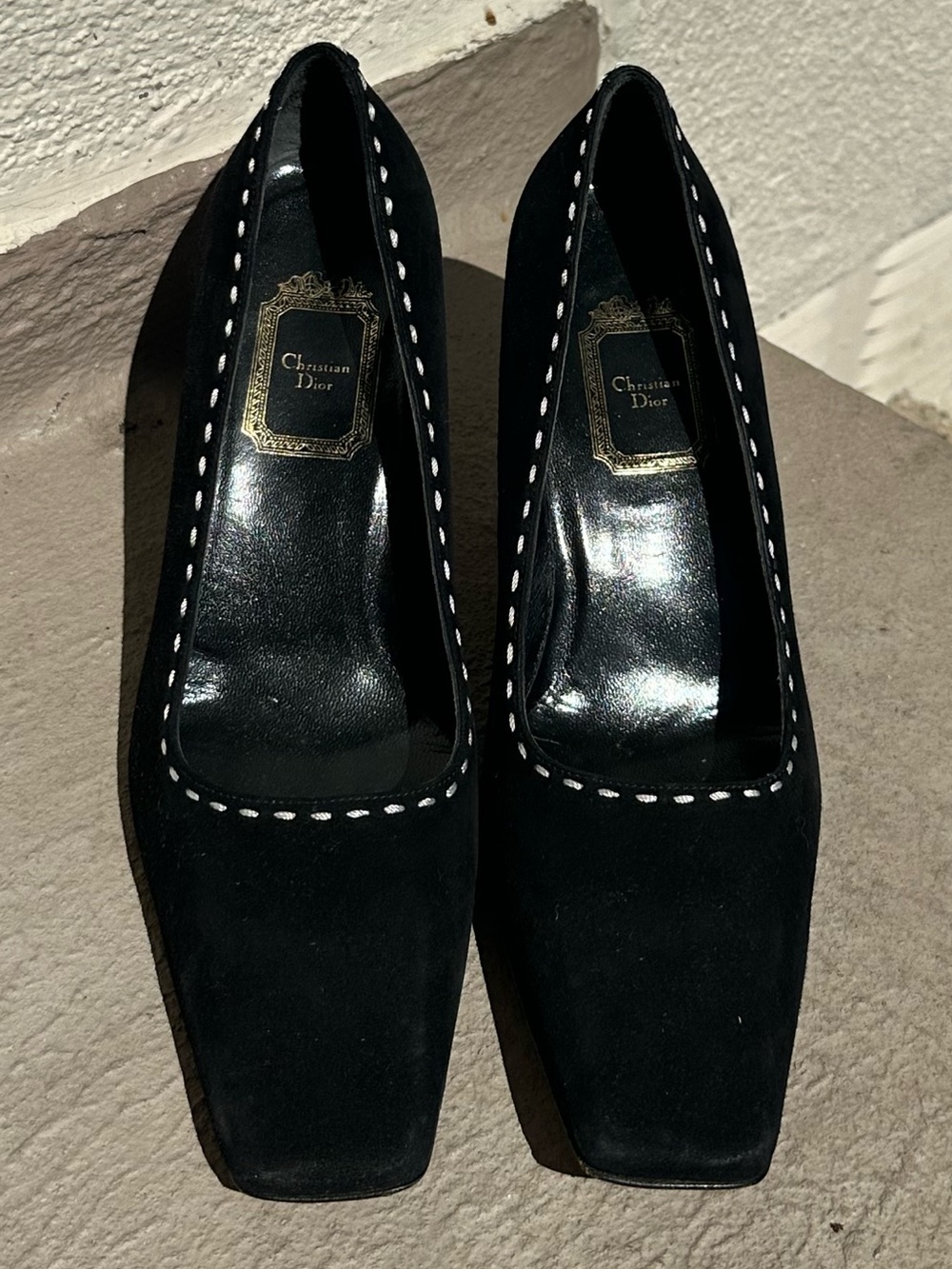 Christian Dior Black Suede Women's Pumps with Contrast Stitching